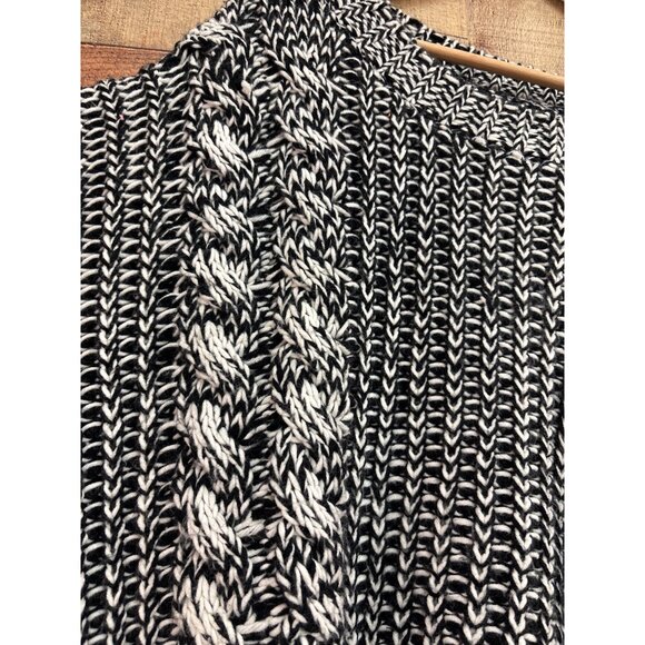 CHLOE K. Black & White Chunky Oversized Cable Knit Box Sweater L - Picture 3 of 8
